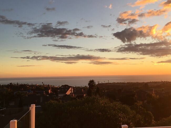 Foto del edificio - 2945 Calle Guadalajara