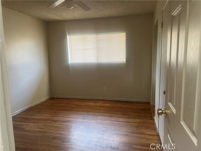 Foto del edificio - 44302 Kirkland Ave