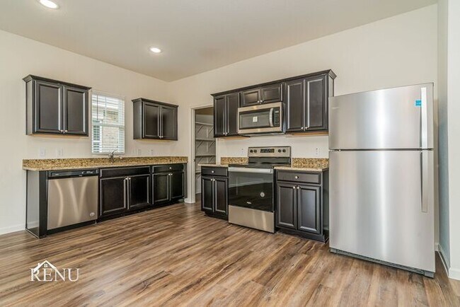 Foto del edificio - 554 London Dr