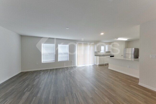 Building Photo - 3158 Alwood St
