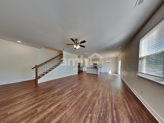 Building Photo - 1013 Bluewater Dr