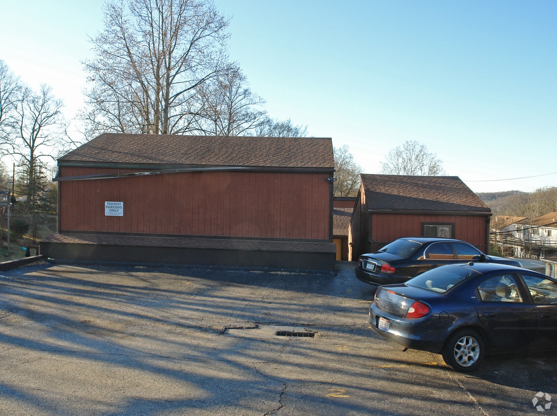 5814 E Pea Ridge Rd, Huntington, WV 25705 Apartments in Huntington