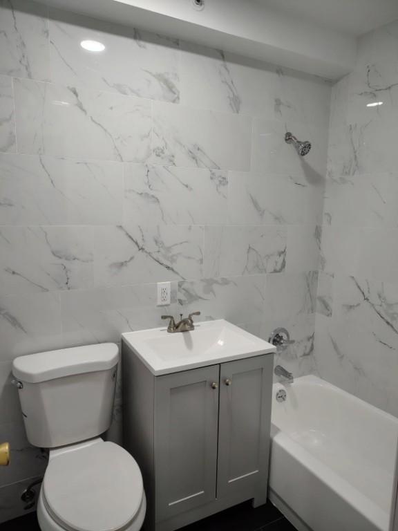 Foto del edificio - 1 bedroom in OZONE PARK NY 11417