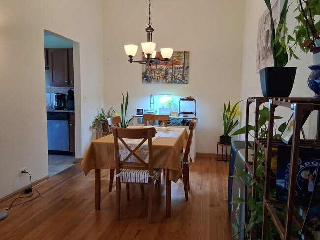 Foto del edificio - 2904 Heatherwood Dr