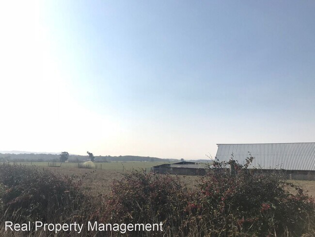 Foto del edificio - 2471-2487 Eel River Dr