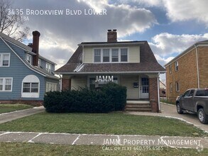 Building Photo - 3435 Brookview Blvd
