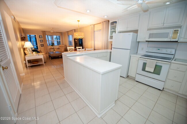 Building Photo - 230 Cape Shores Cir