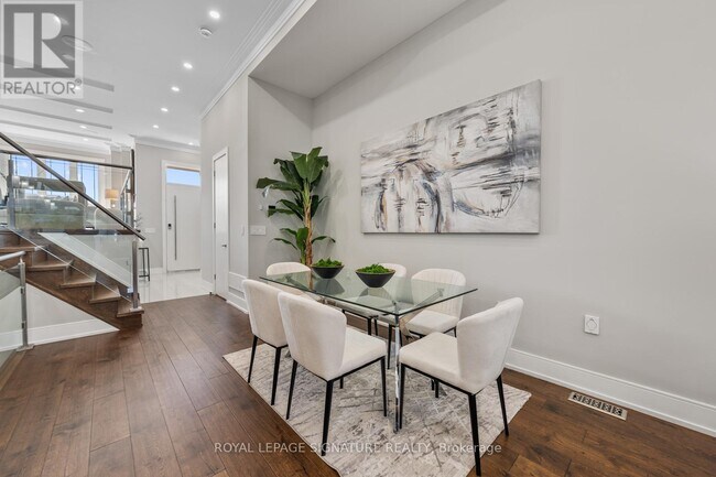 Photo du bâtiment - 59A Bexhill Ave