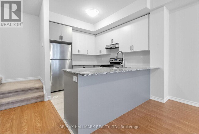 Building Photo - 181 Parktree Dr