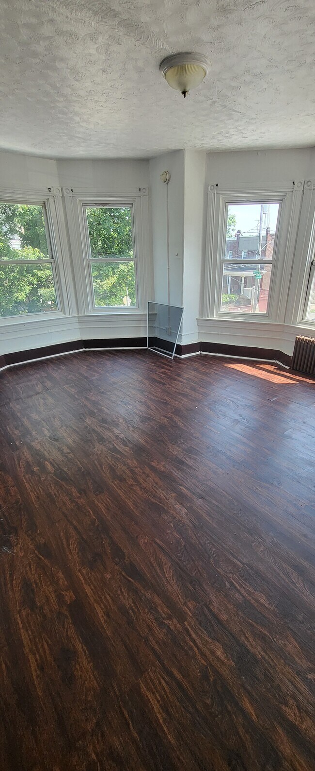 Foto del edificio - 4901 Knox St