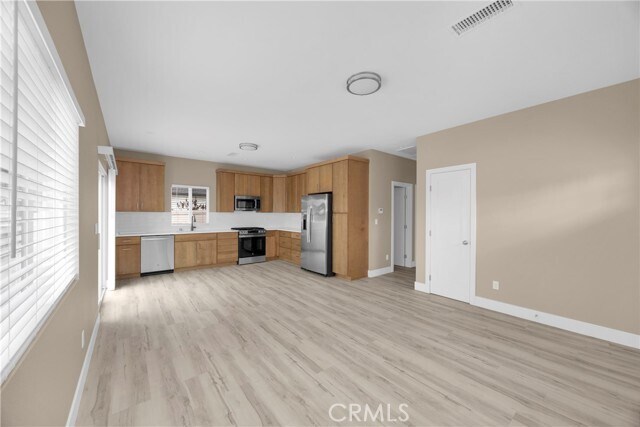 Foto del edificio - 751 N Grand St