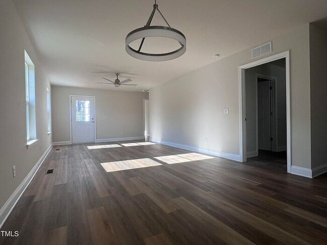 Building Photo - Build Equity While Leasing - Lease and Own...