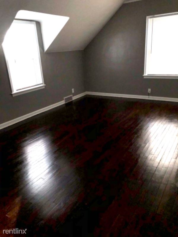 Building Photo - 4 br, 1 bath House - 3520 Fontenelle Blvd
