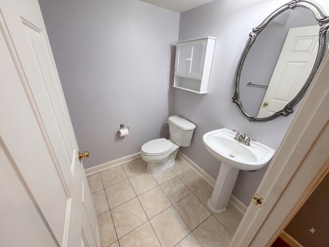 Foto del edificio - 3670 Carriage Hill Dr