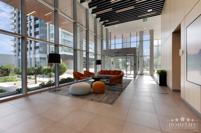 Photo du bâtiment - Modern 35th Floor 1 Bedroom Condo with Premium Amenities & Spectacular Views in University Distri...