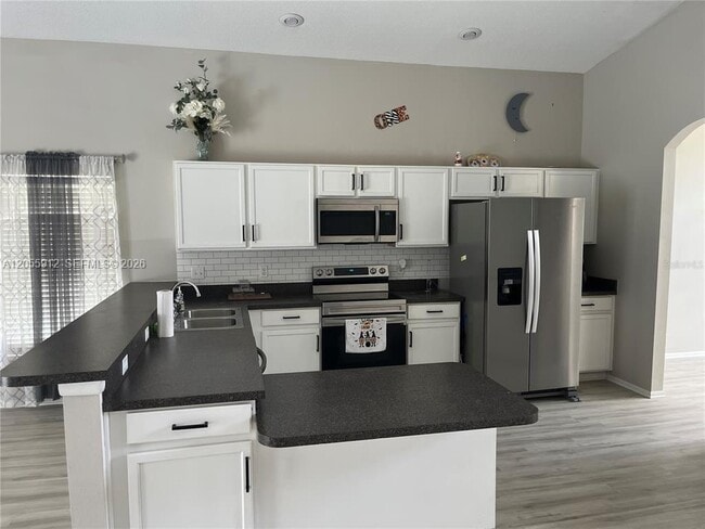 Foto del edificio - 189 Emeraldview Ave