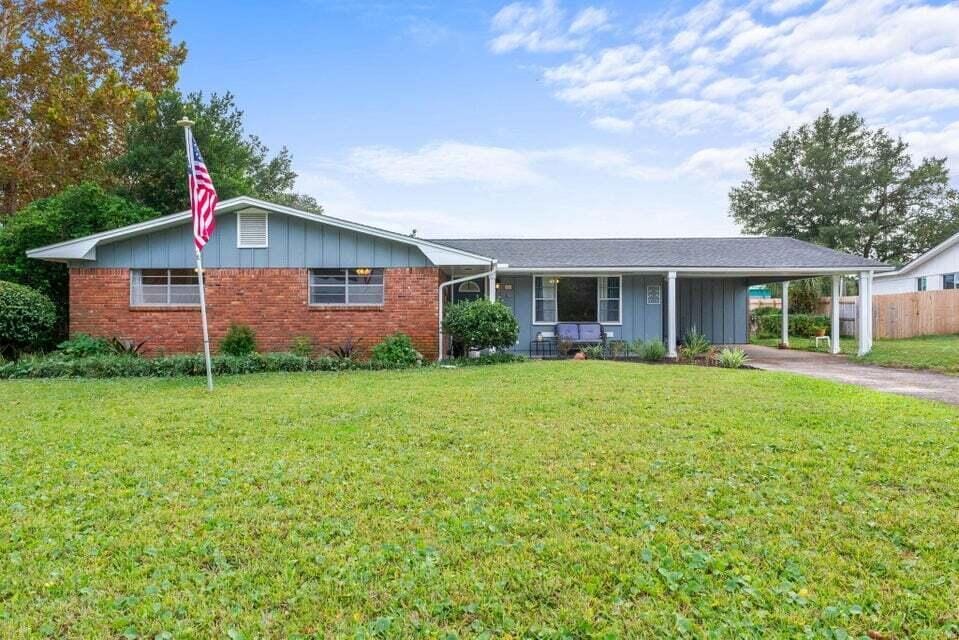 Primary Photo - 350 Barbara Dr NW