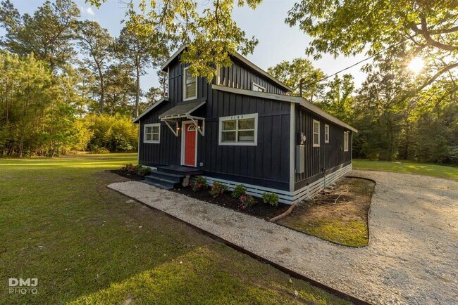 Building Photo - 7195 Sweetgum Rd