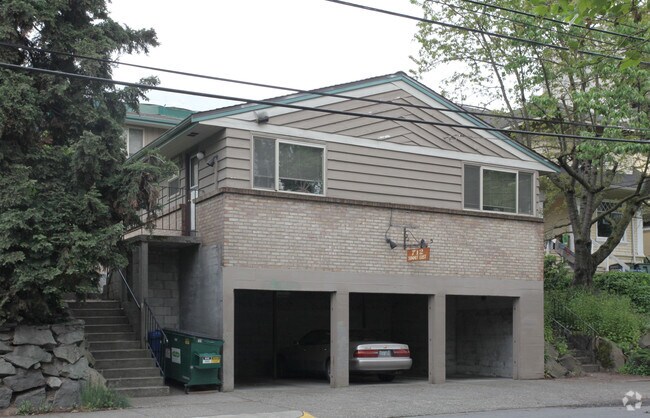 Foto del edificio - 712 Summit