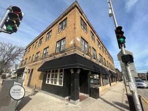 Building Photo - 7437 Randolph St