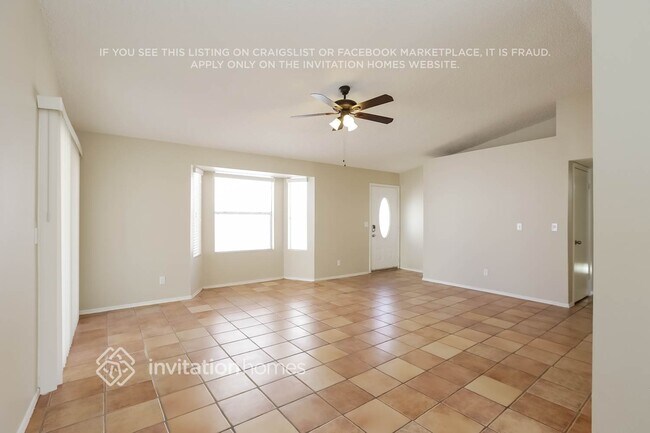 Foto del edificio - 630 E Jensen St