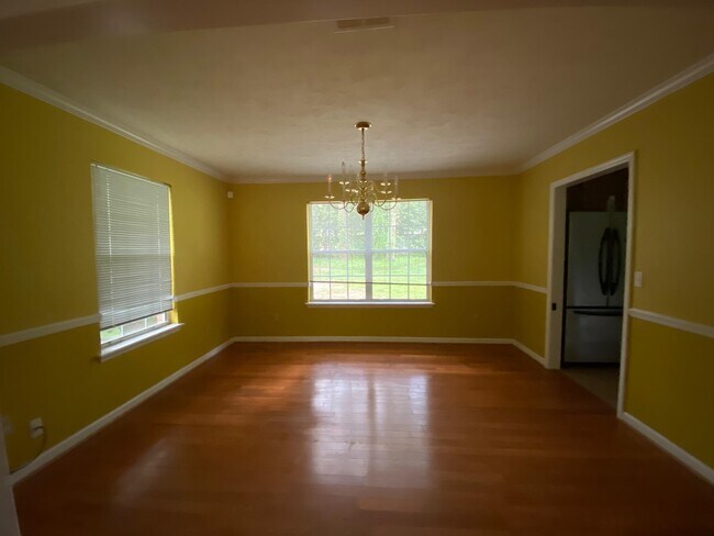 Foto del edificio - 3466 Hyde Park Way