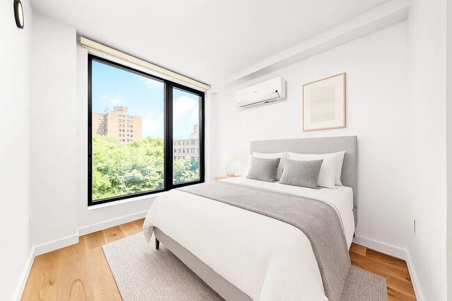 Foto del edificio - 336 E 112th St