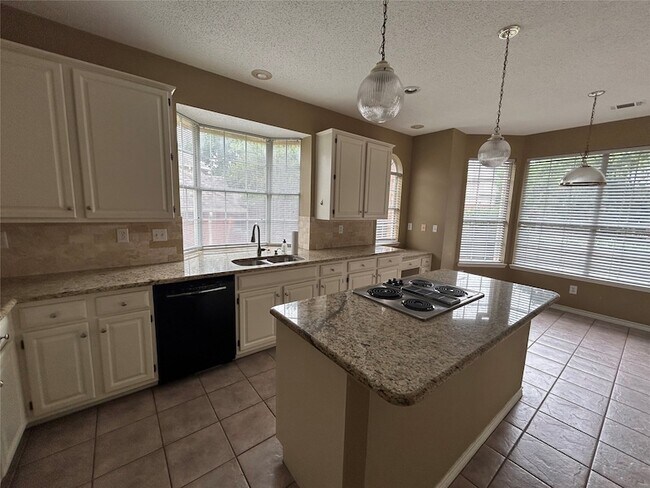 Foto del edificio - 2603 Hillside Dr