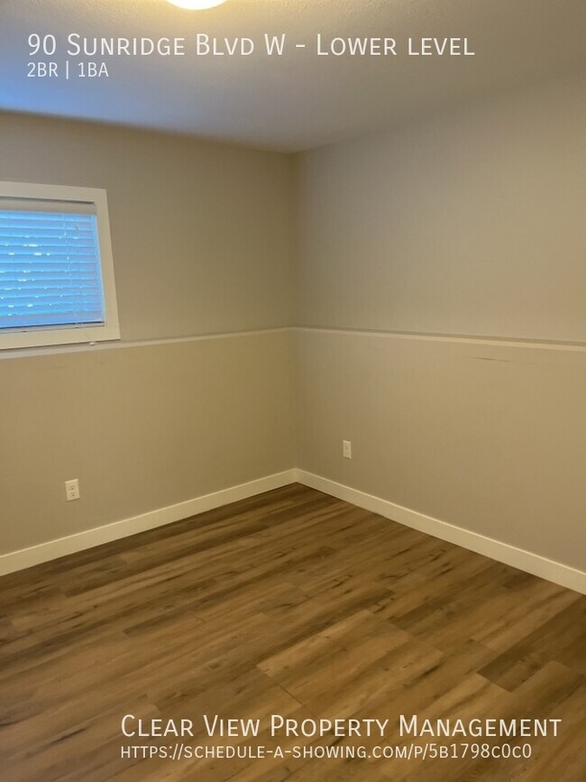 Photo du bâtiment - Amazing 2 bed, 1.5 bath condo with zero sc...