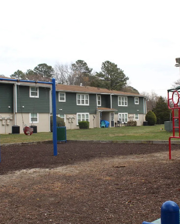 Building Photo - Cedarwood Manor