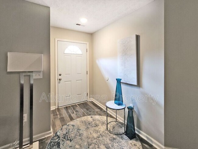 Foto del edificio - 148 Willow Springs Ln