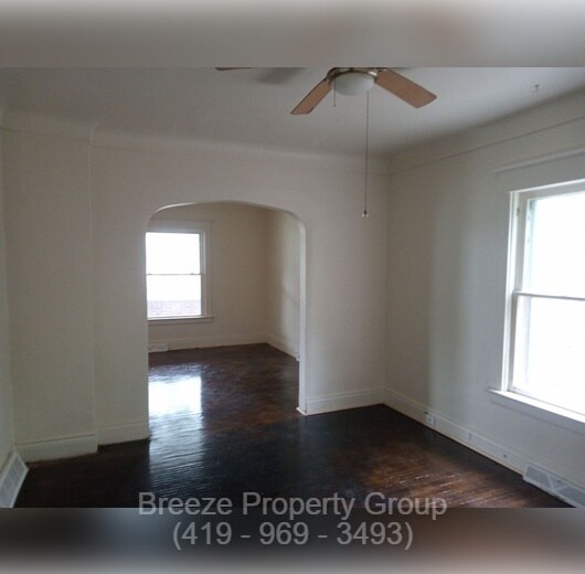 Foto del edificio - 713 Orchard St