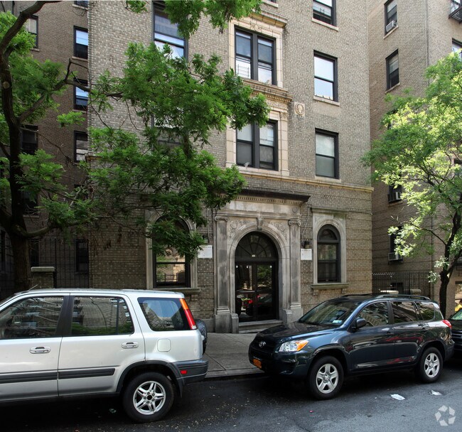 105 Pinehurst Avenue Apartments in New York, NY