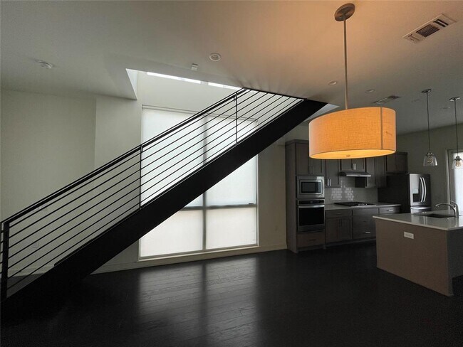 Foto del edificio - 2605 Sutherland St