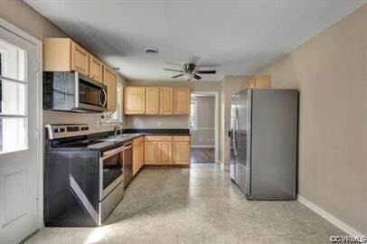 Foto del edificio - 5450 Catterick Rd