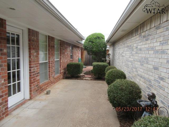 Foto del edificio - 3037 Cunningham Dr