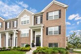 Foto principal - 905 Charlton Ln