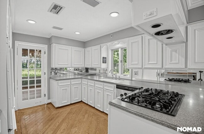 Building Photo - 4726 Omeara Dr