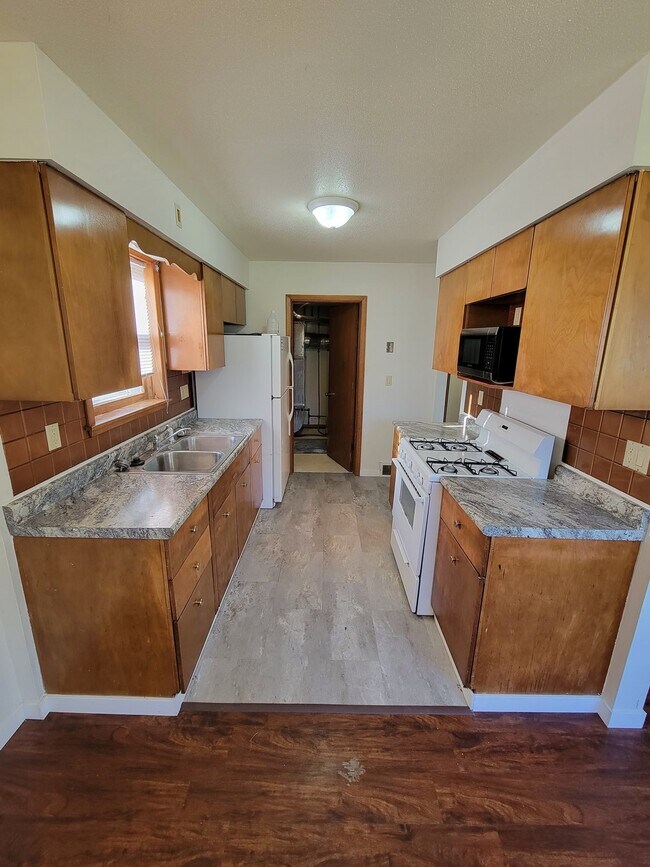 Foto del edificio - 2 Bedroom | 1 Bathroom Unit in Marion Avai...