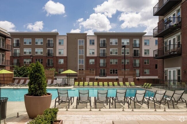 Pool Deck - Melrose Apartments