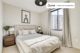 Building Photo - Room in Shared 5 bed/2.5 bath home