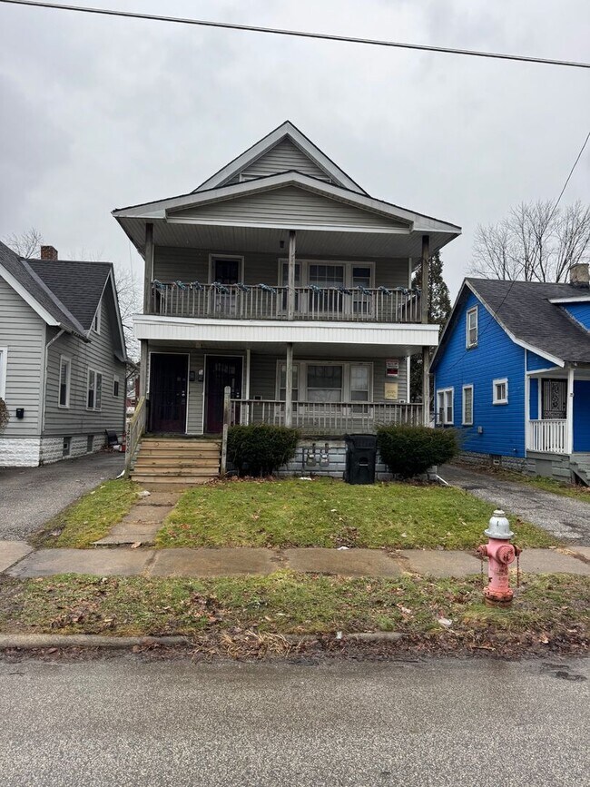 Foto del edificio - 12804 Imperial Ave