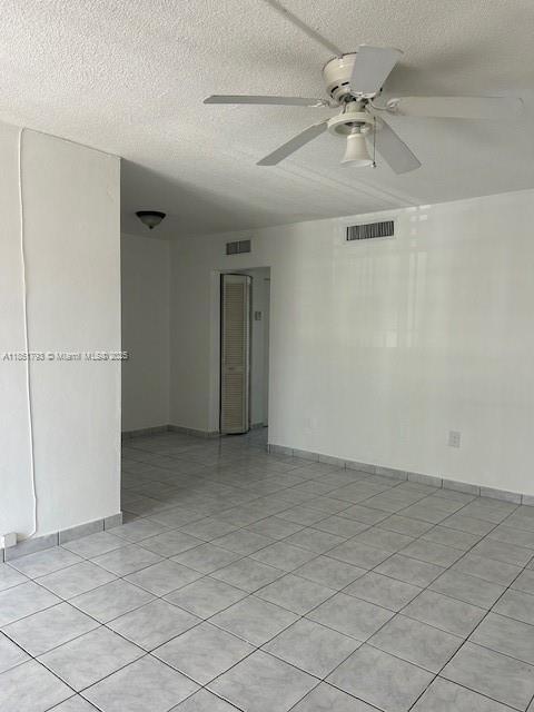 Building Photo - 1325 W 68th St
