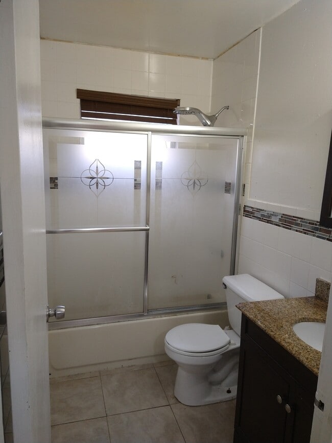 Bathroom - 335 NW 50th St