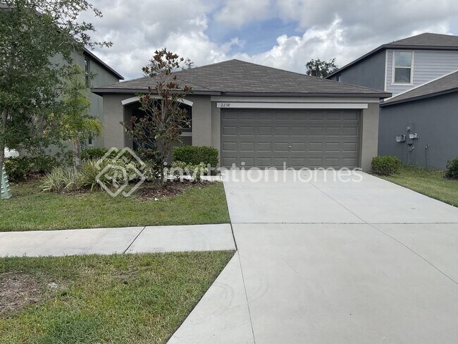 Building Photo - 2238 Jungle Dr
