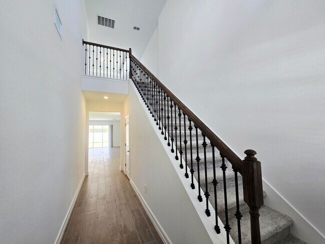 Foto del edificio - Annual Rental in Stonegate Preserve – Brand-New 3 Bedroom, 2.5 Bath Home with Loft, Main-Level Pr...