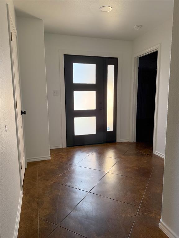 Foto del edificio - 430 Summit Ridge Dr N