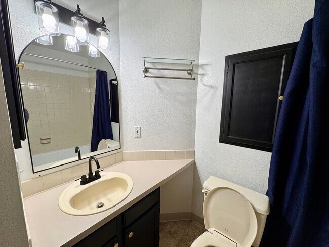 Foto del edificio - 3575-3528 28th St