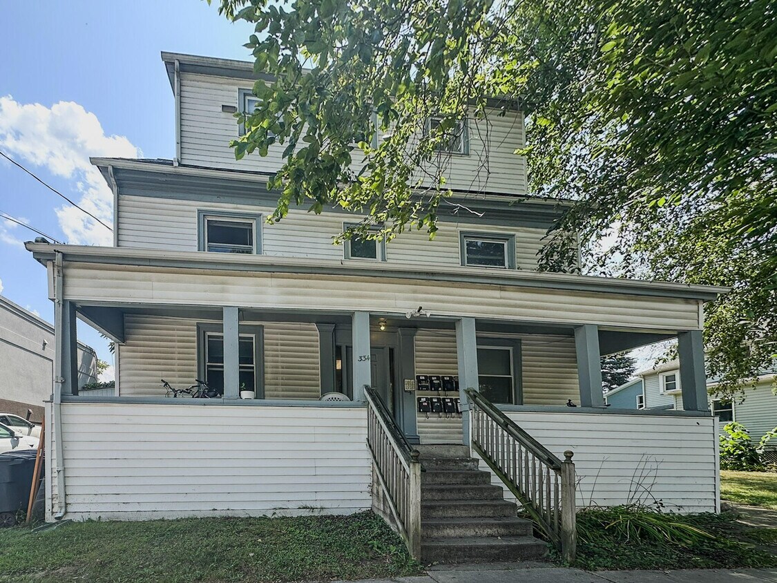 Foto principal - 334 Beakes St
