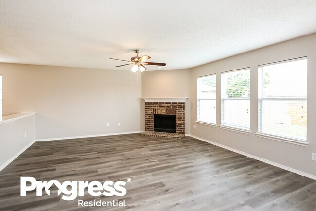 Building Photo - 3625 Bandera Ranch Rd